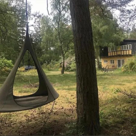 Gyvelhus - Vacation With Its Own Forest, Close To The