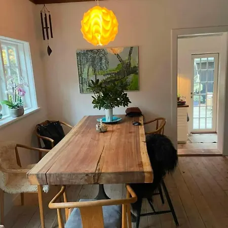 فيلة Gyvelhus - Vacation With Its Own Forest, Close To The Frederiksværk