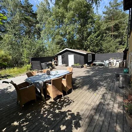 Gyvelhus - Vacation With Its Own Forest, Close To The Villaer Frederiksværk
